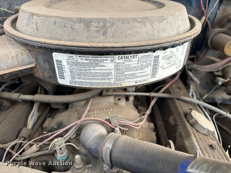 image for item EH5493 1991 Chevrolet  C3500 Crew Cab pickup truck