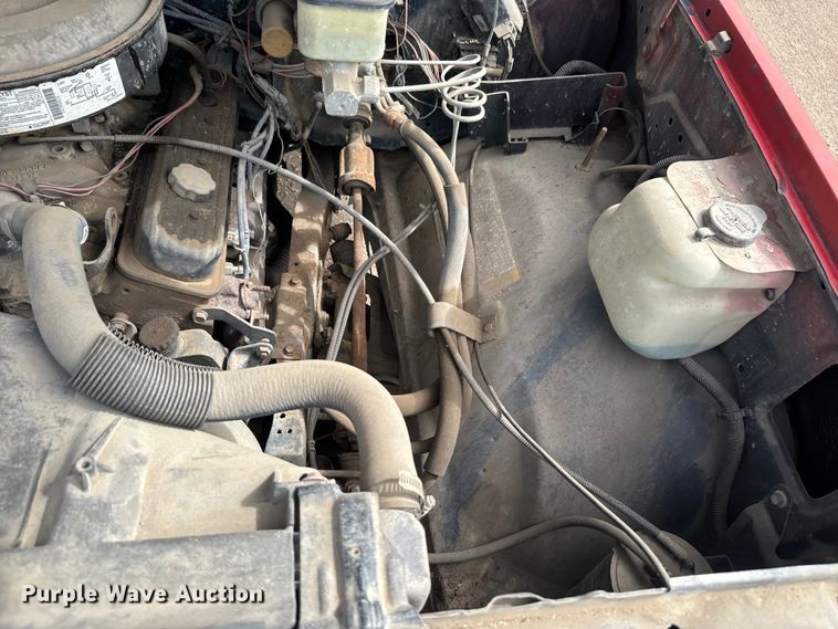 image for item EH5493 1991 Chevrolet  C3500 Crew Cab pickup truck