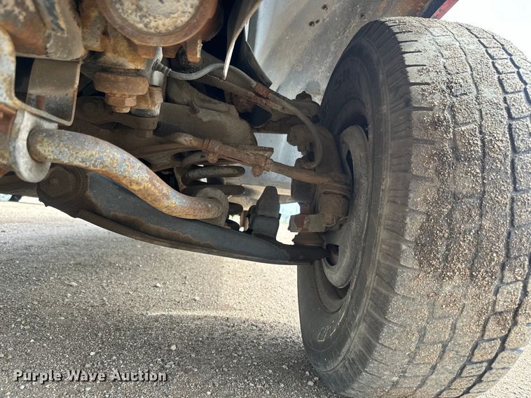 image for item EH5493 1991 Chevrolet  C3500 Crew Cab pickup truck