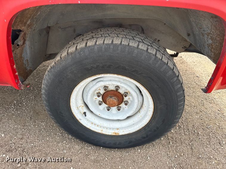 image for item EH5493 1991 Chevrolet  C3500 Crew Cab pickup truck