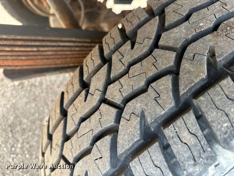 image for item EH5493 1991 Chevrolet  C3500 Crew Cab pickup truck