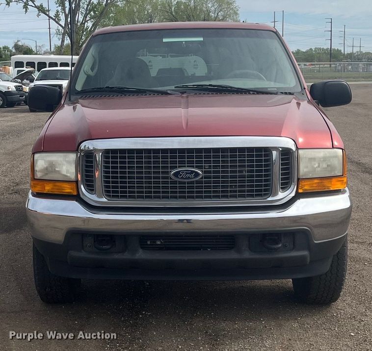 image for item EH5500 2000 Ford Excursion XLT SUV