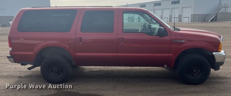 image for item EH5500 2000 Ford Excursion XLT SUV