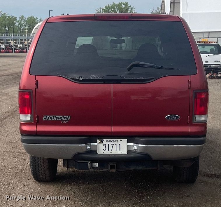image for item EH5500 2000 Ford Excursion XLT SUV