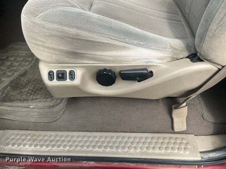 image for item EH5500 2000 Ford Excursion XLT SUV