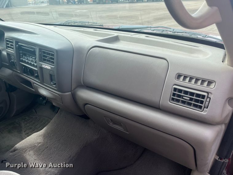 image for item EH5500 2000 Ford Excursion XLT SUV