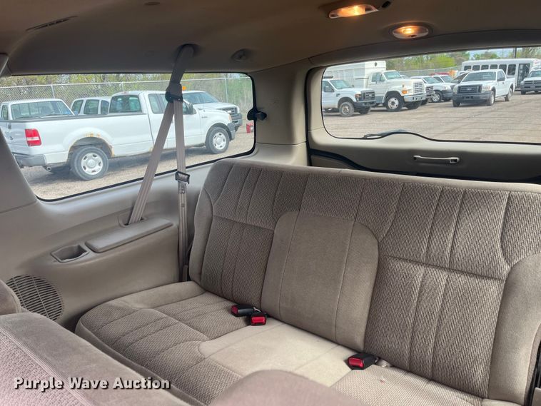image for item EH5500 2000 Ford Excursion XLT SUV