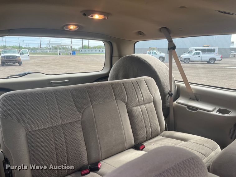 image for item EH5500 2000 Ford Excursion XLT SUV