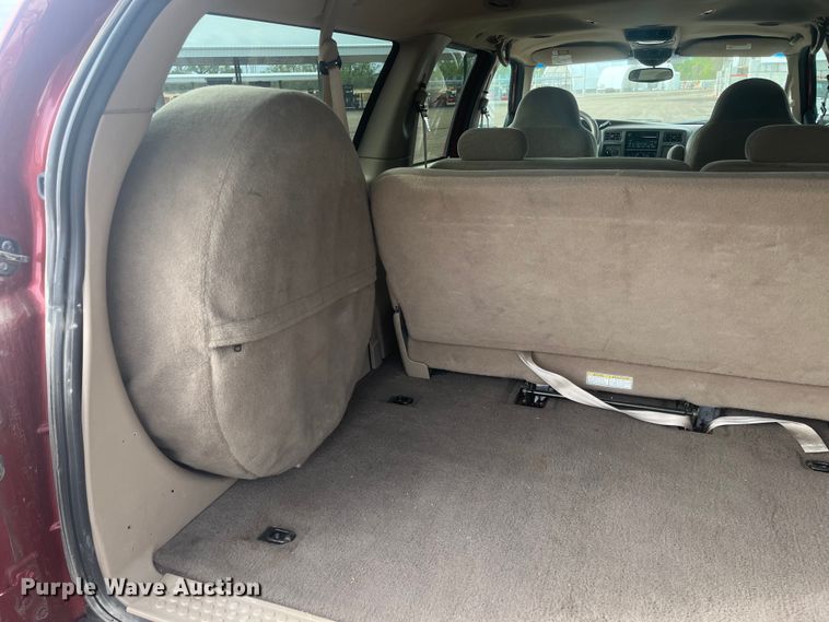 image for item EH5500 2000 Ford Excursion XLT SUV