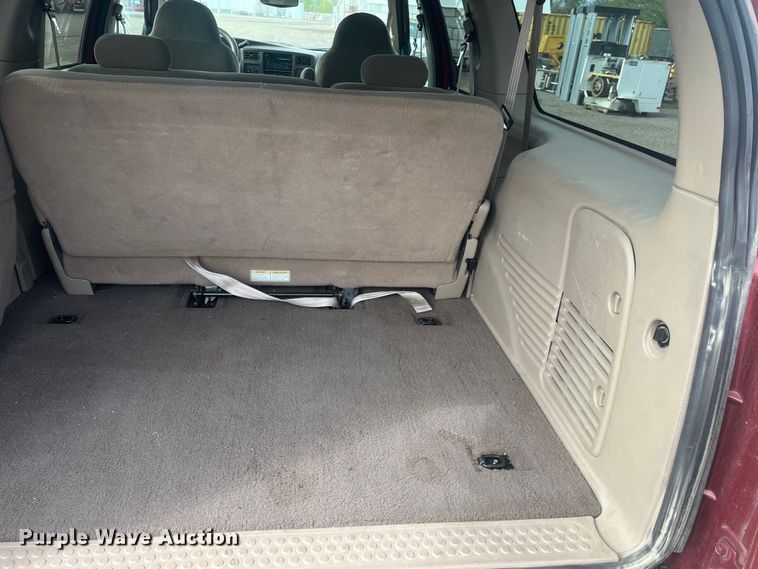 image for item EH5500 2000 Ford Excursion XLT SUV