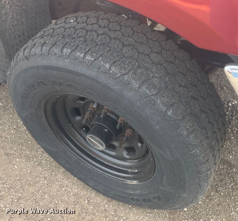 image for item EH5500 2000 Ford Excursion XLT SUV