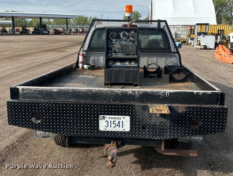 image for item EH5503 1996 Dodge Ram 1500 flatbed pickup truck