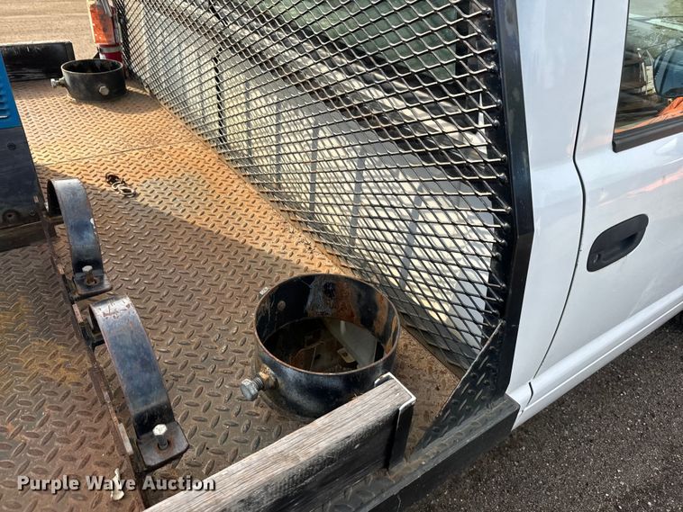 image for item EH5503 1996 Dodge Ram 1500 flatbed pickup truck