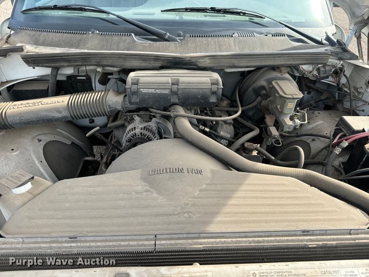 image for item EH5503 1996 Dodge Ram 1500 flatbed pickup truck