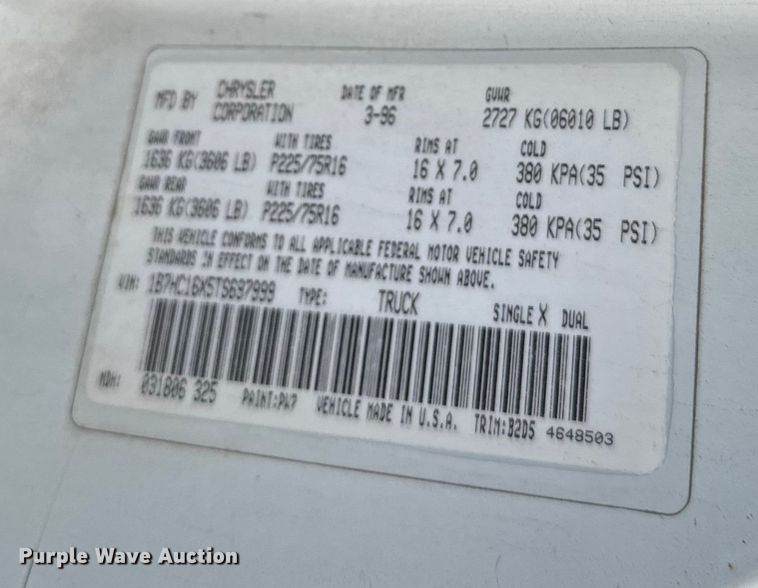 image for item EH5503 1996 Dodge Ram 1500 flatbed pickup truck