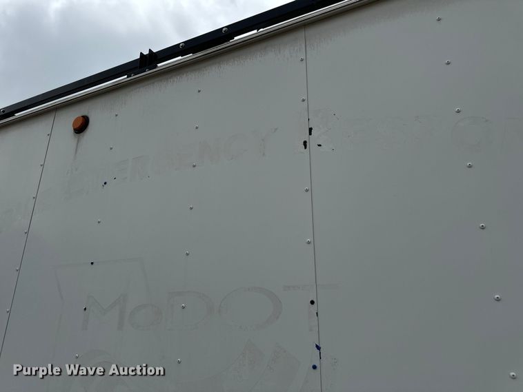 image for item EH6701 2005 Jensen office trailer