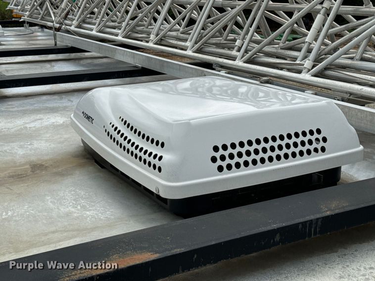 image for item EH6701 2005 Jensen office trailer