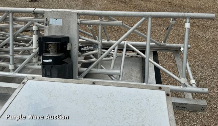 image for item EH6701 2005 Jensen office trailer