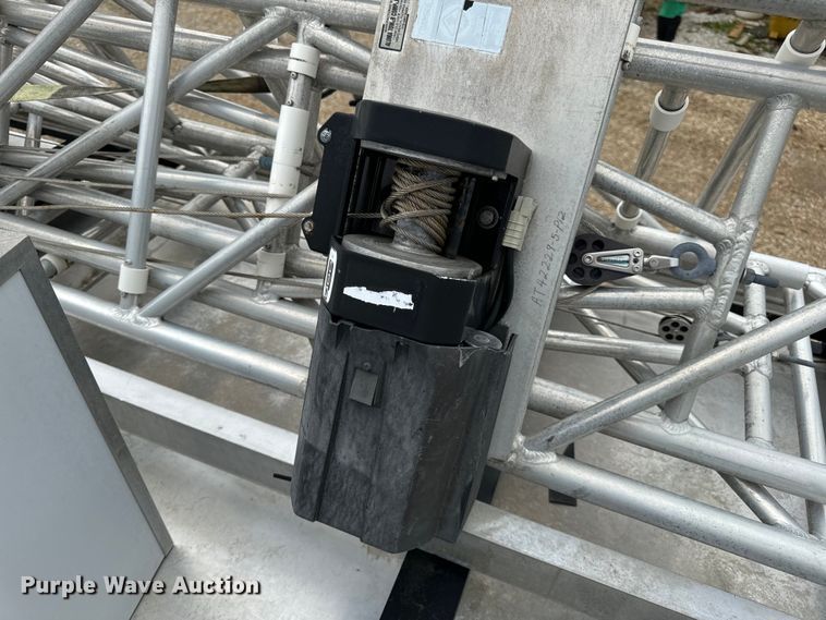 image for item EH6701 2005 Jensen office trailer