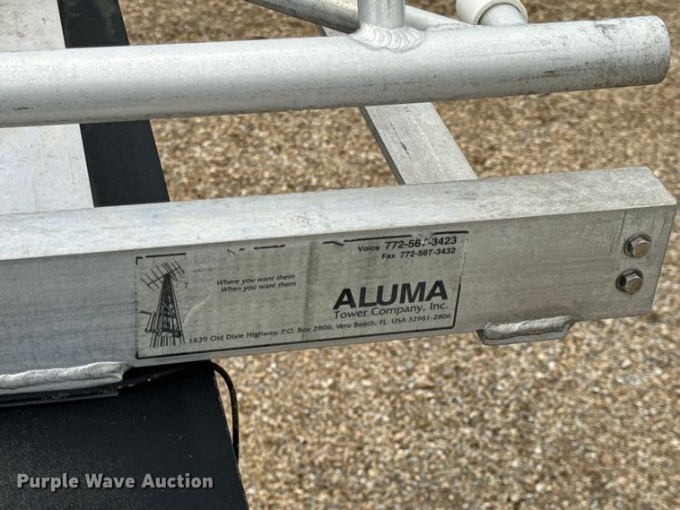 image for item EH6701 2005 Jensen office trailer