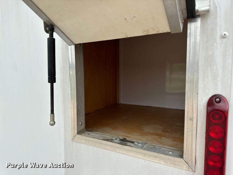 image for item EH6701 2005 Jensen office trailer