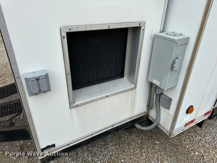 image for item EH6701 2005 Jensen office trailer