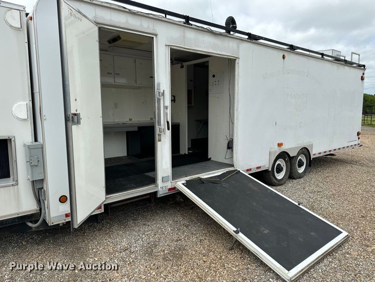 image for item EH6701 2005 Jensen office trailer