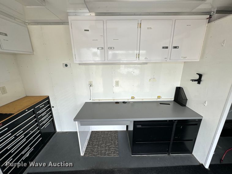 image for item EH6701 2005 Jensen office trailer