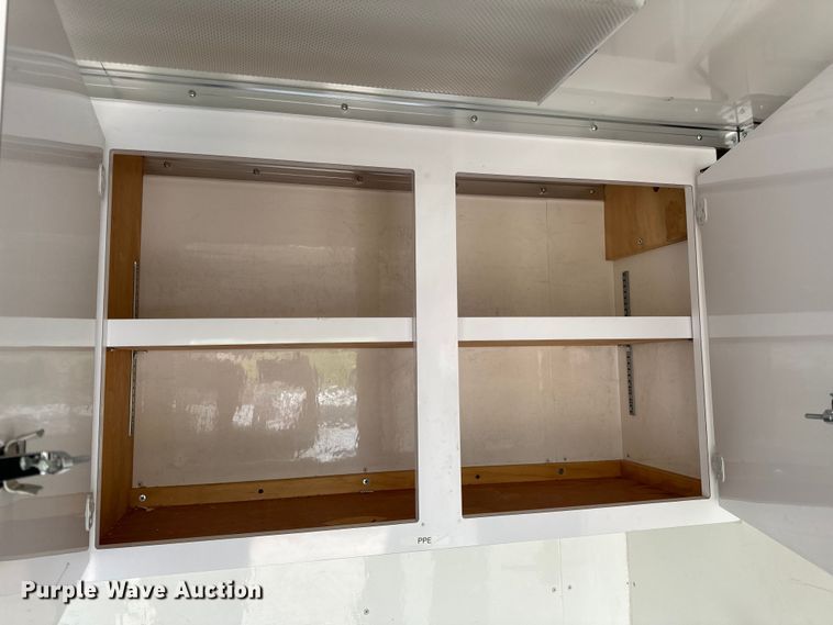 image for item EH6701 2005 Jensen office trailer