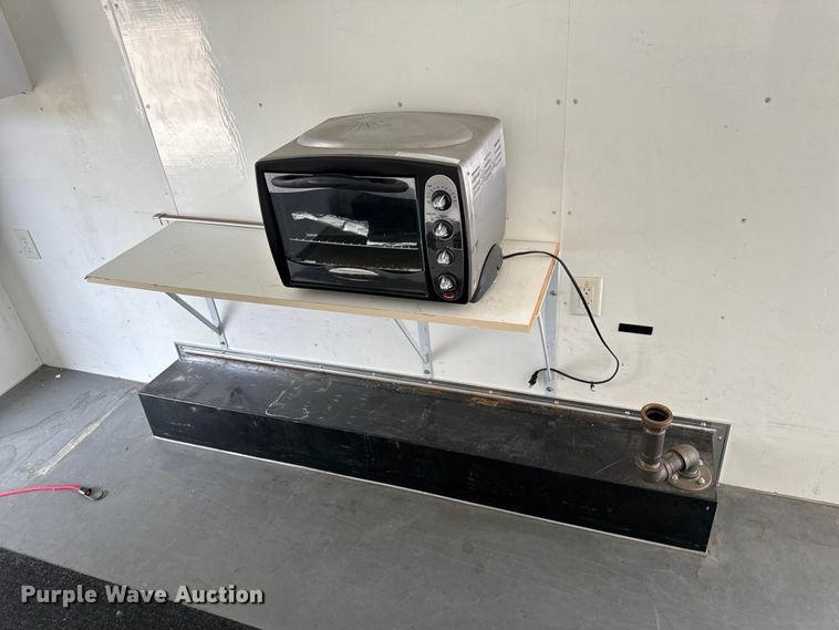 image for item EH6701 2005 Jensen office trailer