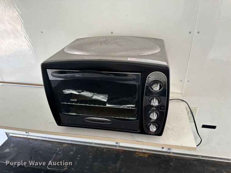 image for item EH6701 2005 Jensen office trailer