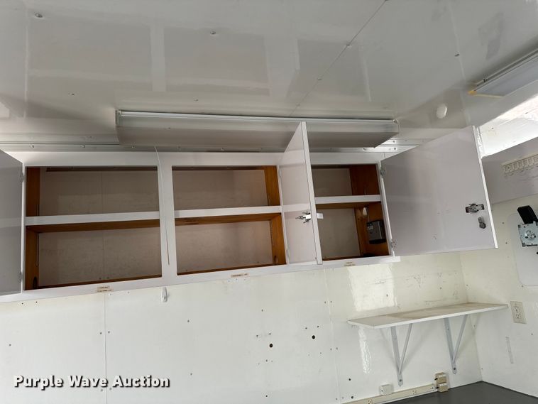 image for item EH6701 2005 Jensen office trailer