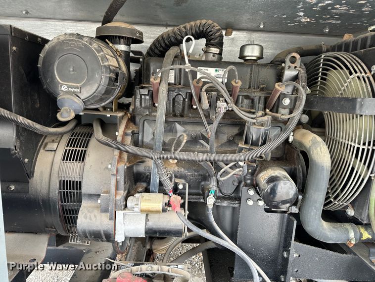 image for item EH6701 2005 Jensen office trailer