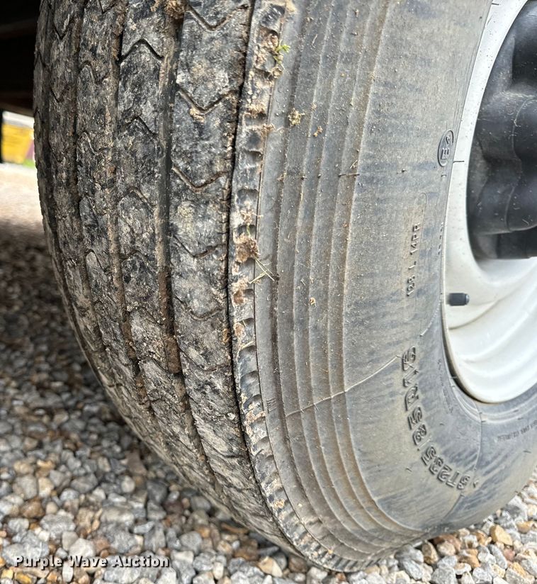 image for item EH6701 2005 Jensen office trailer