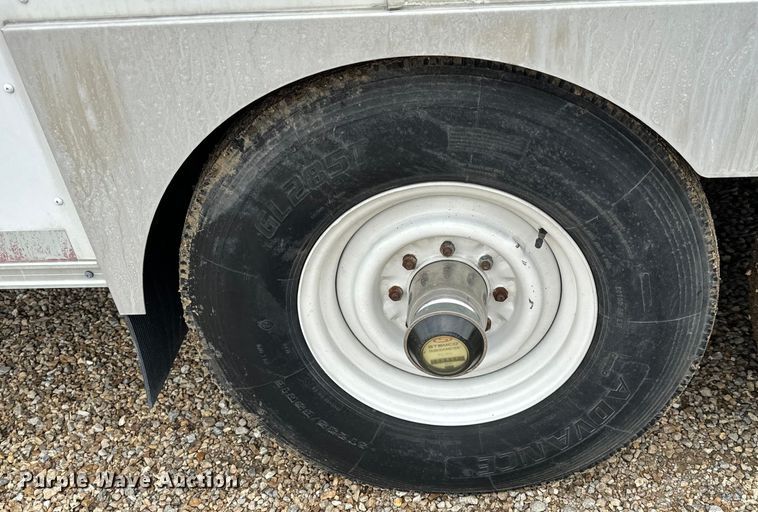 image for item EH6701 2005 Jensen office trailer