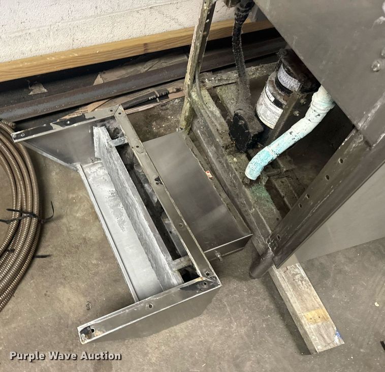 image for item EH6714 Restaurant equipment