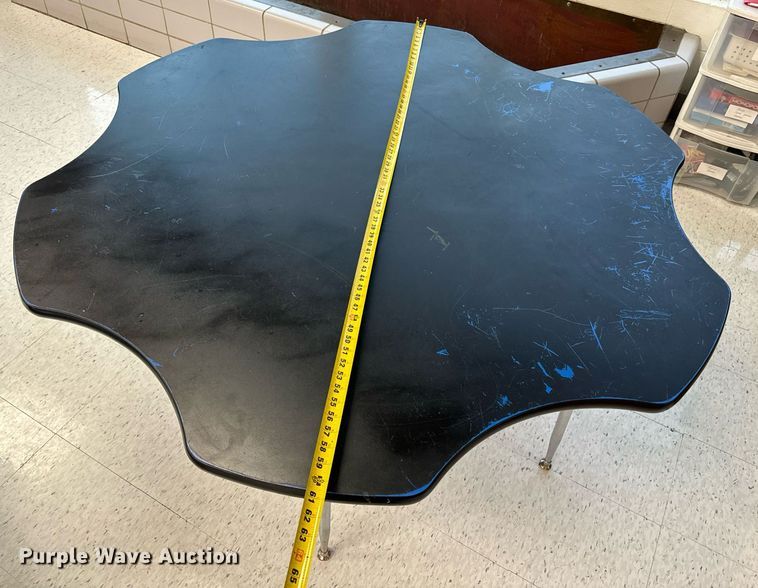 image for item EH6715 Furniture