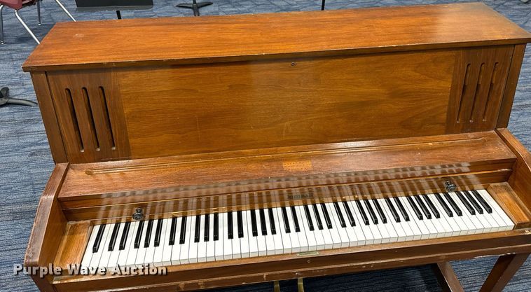 image for item EH6716 (3) pianos