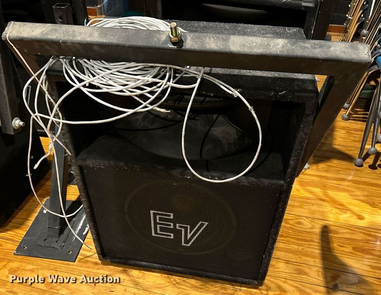 image for item EH6717 Electronics