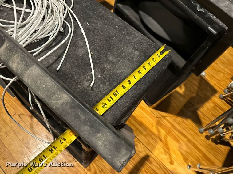 image for item EH6717 Electronics