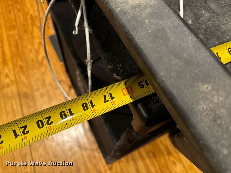 image for item EH6717 Electronics