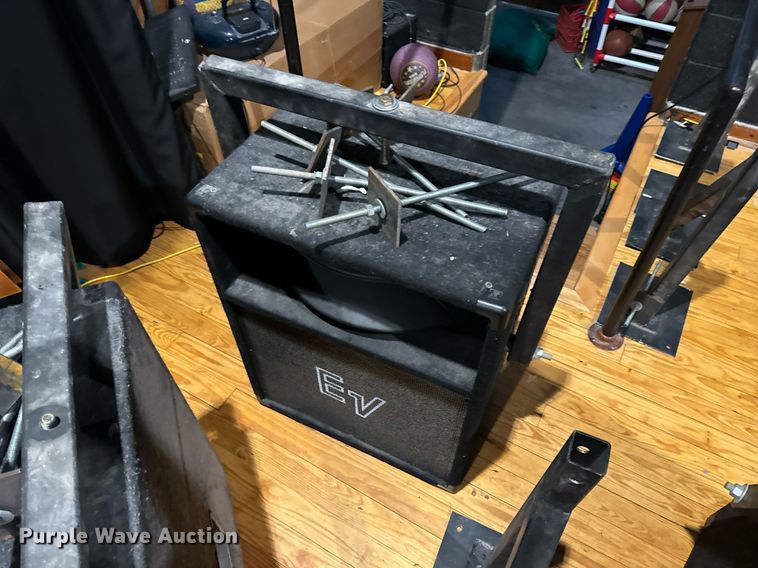 image for item EH6717 Electronics