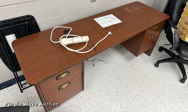 image for item EH6717 Electronics