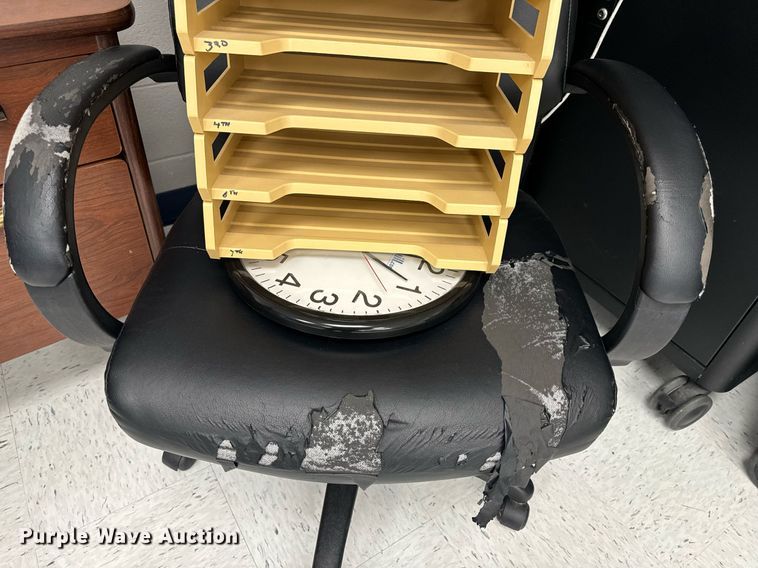 image for item EH6717 Electronics