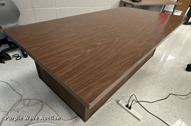 image for item EH6717 Electronics