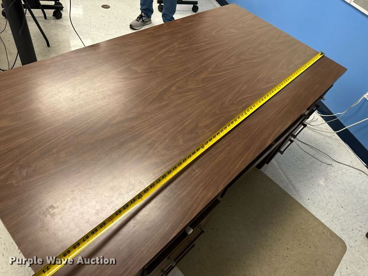 image for item EH6717 Electronics