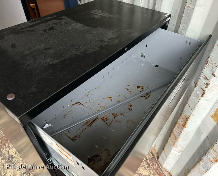 image for item EH6717 Electronics