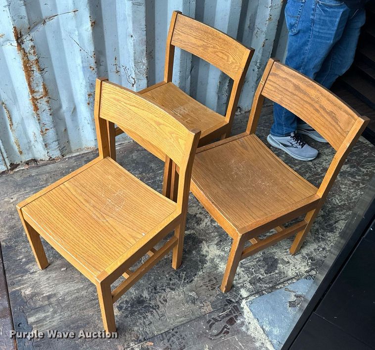 image for item EH6717 Electronics