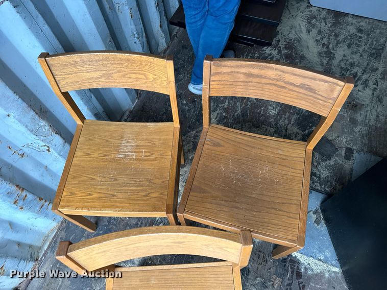 image for item EH6717 Electronics