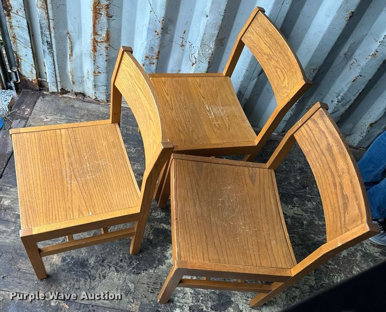 image for item EH6717 Electronics